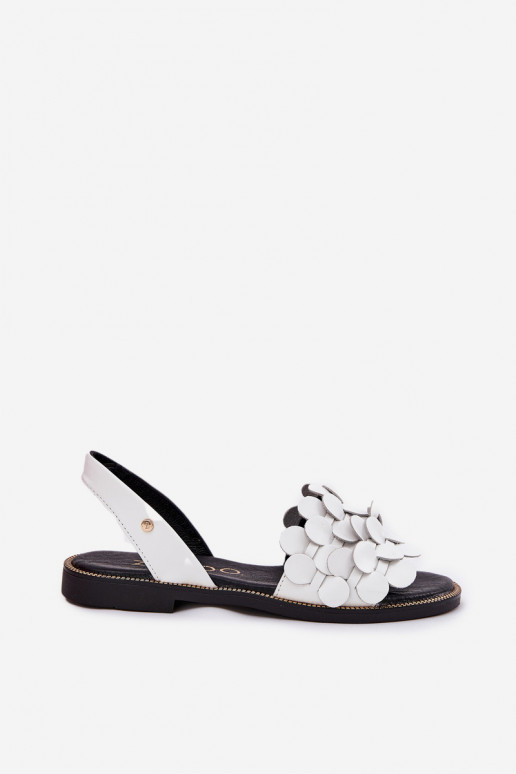 Moteriškos basutės su plačiais kulniukais Zazoo 40425 baltos spalvos