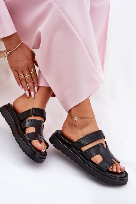 Moteriškos šlepetės Z Naturalnej Skóry su platforma Zazoo 40440 Juodos spalvos