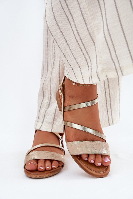 Moteriškos basutės  su plačiais kulniukais  06966-25 aukso spalvos