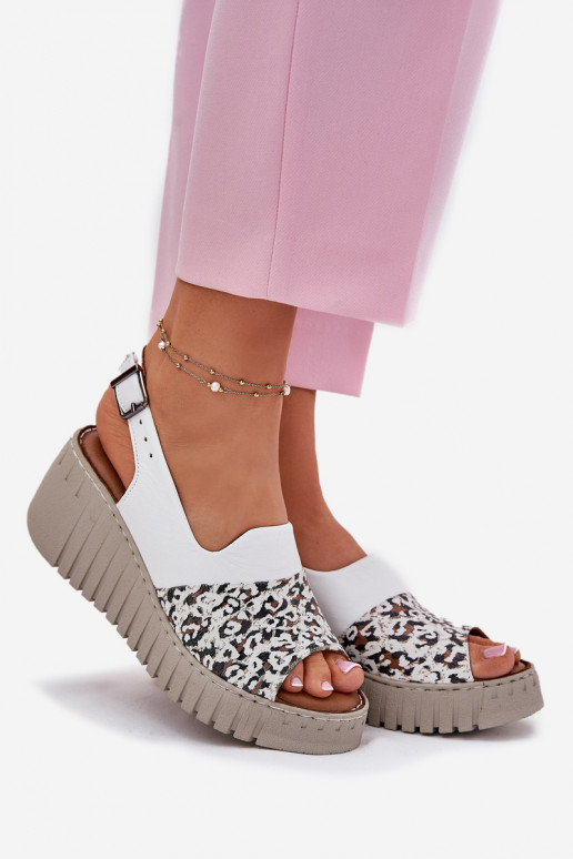 Moteriškos basutės Z Naturalnej Skóry  Artiker 56C0958 baltos spalvos