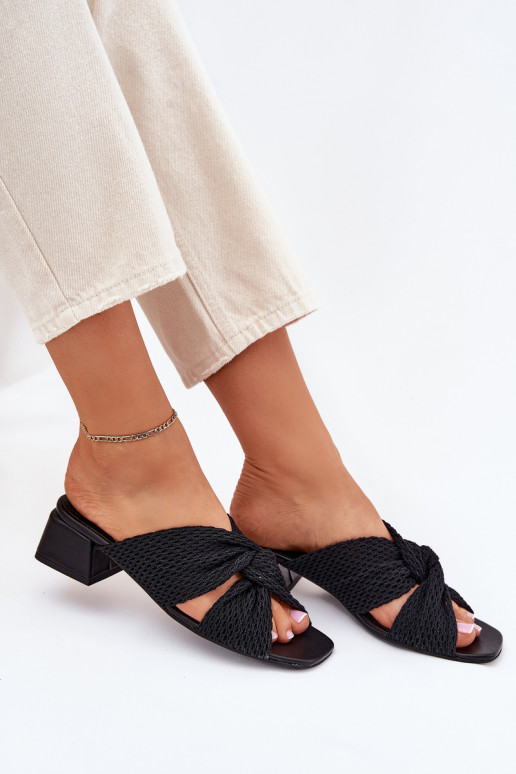 Moteriškos šlepetės   06955-01 Juodos spalvos