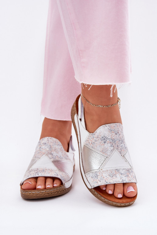 Moteriškos basutės     L7067-11 baltos spalvos