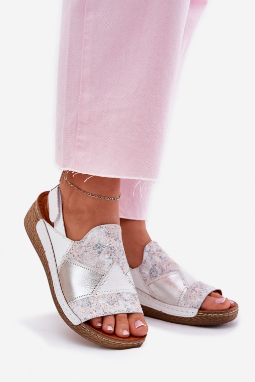 Moteriškos basutės     L7067-11 baltos spalvos