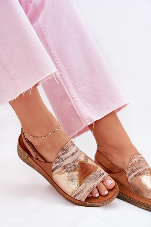 Moteriškos basutės     L7067-29 rudos spalvos