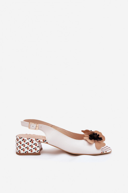 Moteriškos basutės     Laura Messi 2973 baltos spalvos