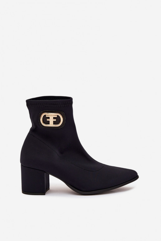 Moteriški aulinukai Ze aukso spalvosm Detalem Zazoo 3128 Juodos spalvos