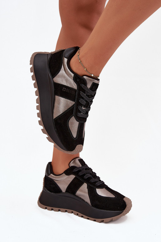 iš zomšos  modelio batai  pašiltinti su platforma Big Star OO274A217 HI-POLY SYSTEM Juodos spalvos