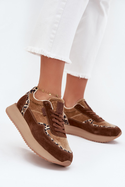 iš zomšos  modelio batai  Big Star OO274A313 HI-POLY SYSTEM rudos spalvos su leopardo kailio raštais