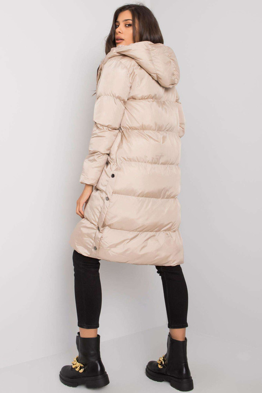 Smėlio spalvos striukė