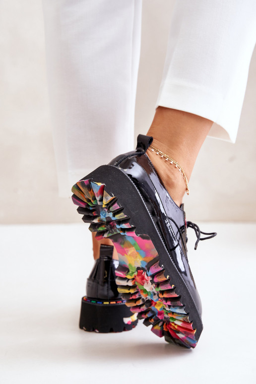 su lako efektu batai  su raišteliais Artiker 55C0497 Juodos spalvos su lako efektu batai  su raišteliais Artiker 55C0497 Juodos spalvos