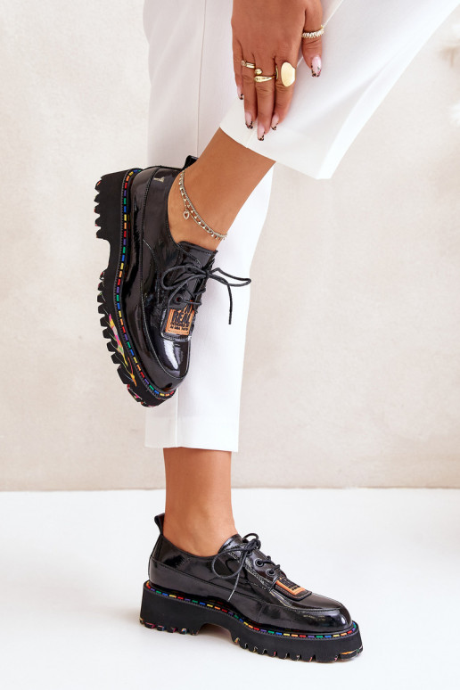 su lako efektu batai  su raišteliais Artiker 55C0499 Juodos spalvos