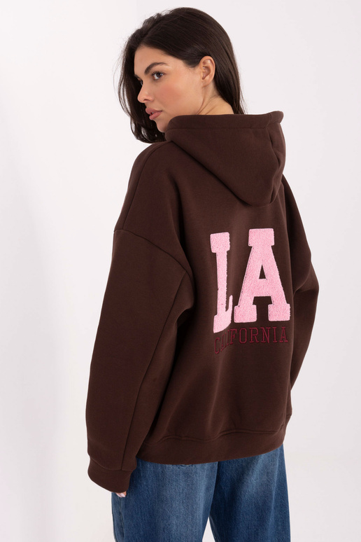 Tamsiai rudas džemperis