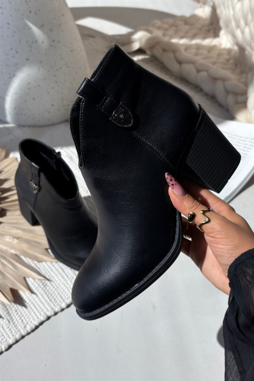 Pašiltinti moteriški aulinukai iš eko odos juodos spalvos Talienne