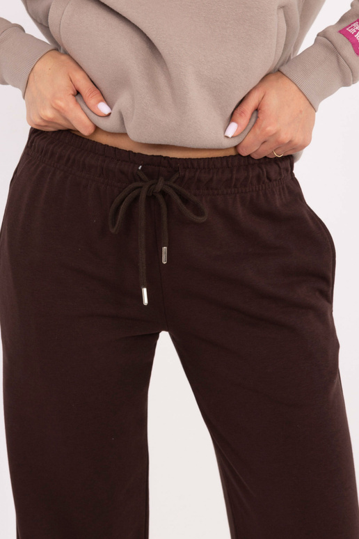 Tamsiai rudos sportinės kelnės