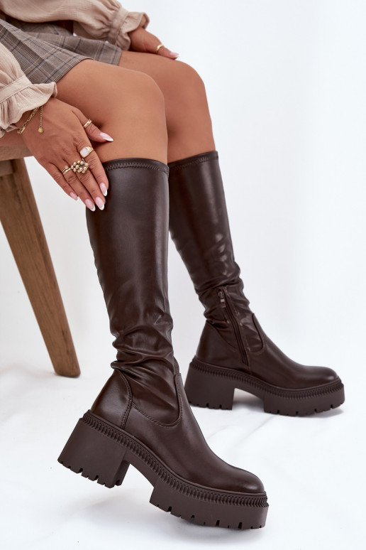 Moteriški ilgaauliai batai ant masyvių kulnų ir platformos įsispiriamo modelio rudos spalvos Florinne