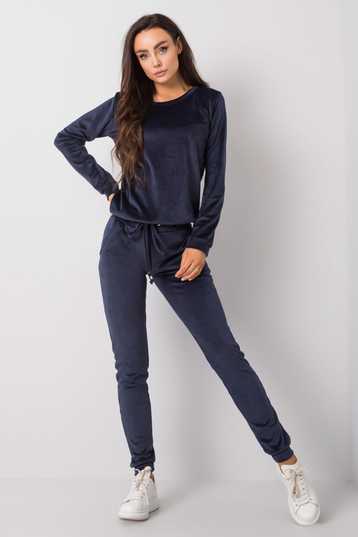 Tamsiai mėlynas komplektas