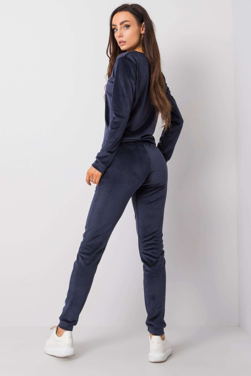 Tamsiai mėlynas komplektas