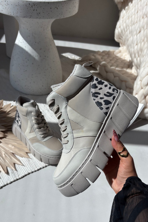 Smėlio spalvos odiniai moteriški šilti aulinukai su platforma Vinceza 66838