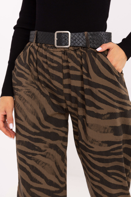 Kelnės - chaki spalvos