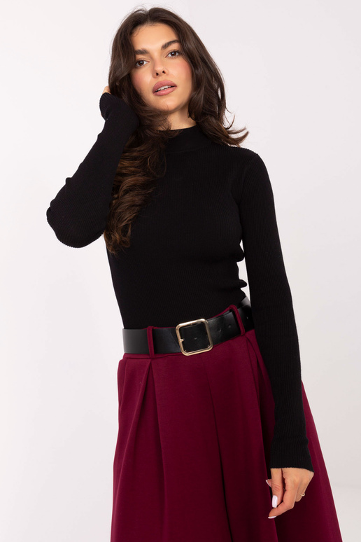 Kelnės burgundiškos