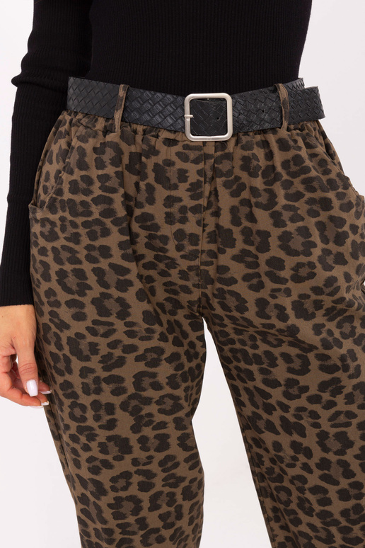 Kelnės chaki spalvos