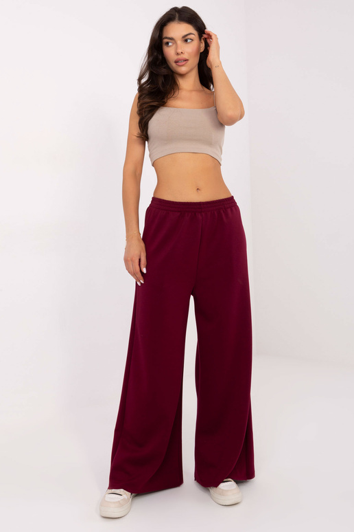 Kelnės burgundiškos