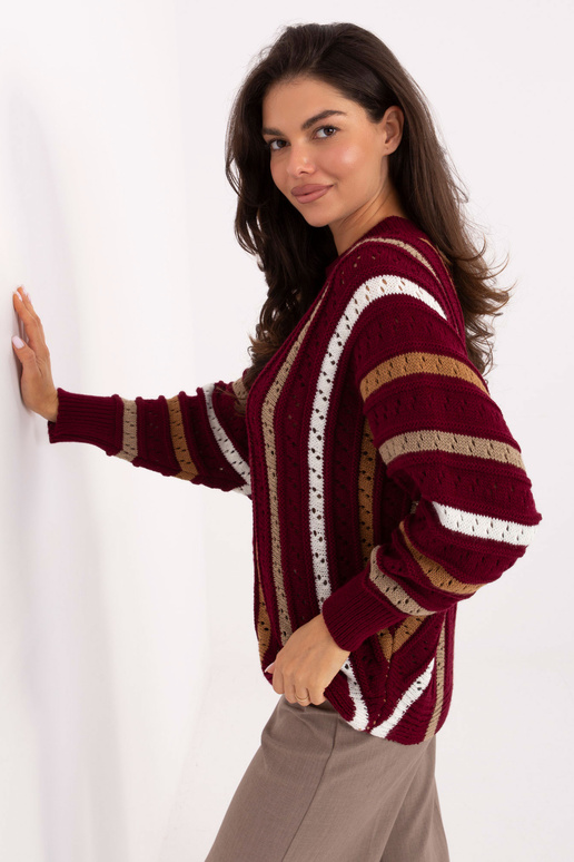 Burgundinis megztinis