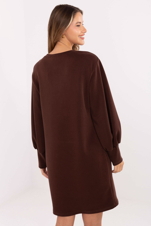 Tamsiai ruda suknelė Tamsiai ruda suknelė