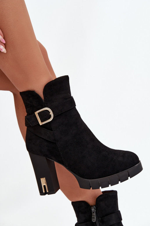 pašiltinti Moteriški aulinukai su sagtimis Juodos spalvos Nolivira pašiltinti Moteriški aulinukai su sagtimis Juodos spalvos Nolivira