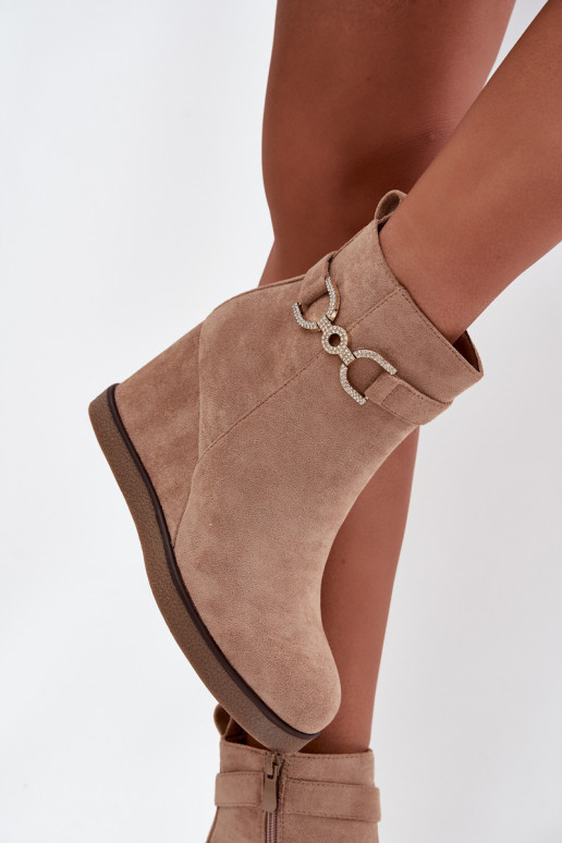 Moteriški aulinukai   Detalem smėlio spalvos Marivana