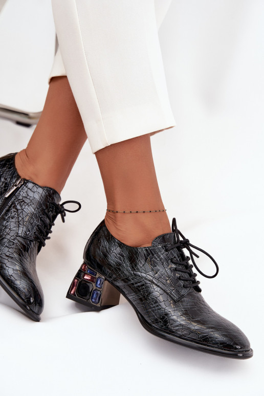 Lakuoti natūralios odos pusbačiai  su kulniukais su spindinčiomis akutėmis Artiker 57C0072 pilkos spalvos