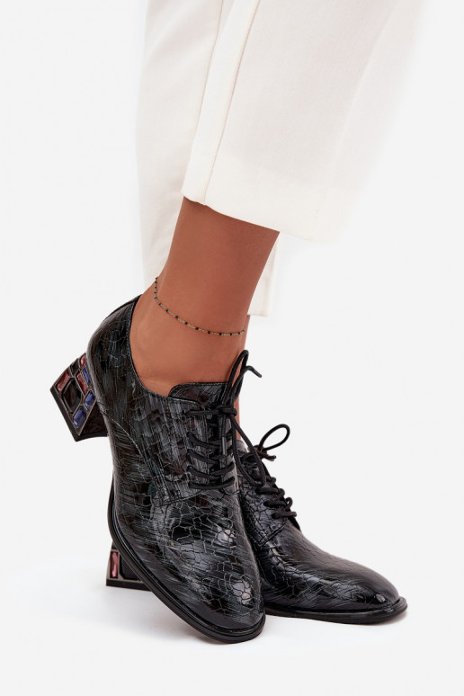 Lakuoti natūralios odos pusbačiai  su kulniukais su spindinčiomis akutėmis Artiker 57C0072 pilkos spalvos