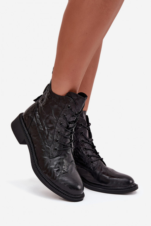 Moteriški aulinukai Z Naturalnej Skóry pašiltinti Artiker 57C1006 Juodos spalvos