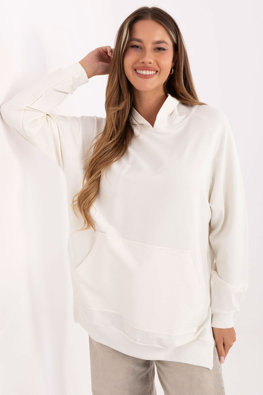 Džemperis dramblio kaulo spalvos