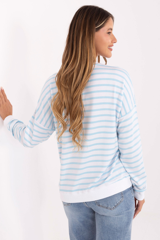 Baltai mėlyna palaidinė