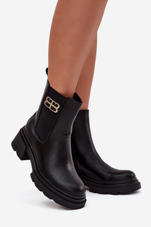 Juodos spalvos šilti moteriški aulinukai su auksinėmis detalėmis Serene