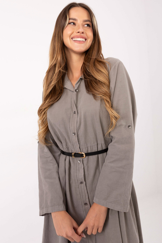 Tamsiai smėlinė suknelė