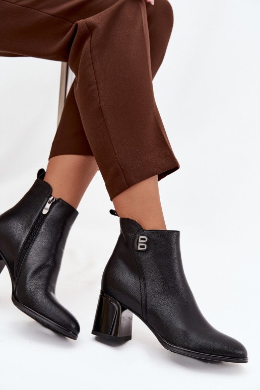 pašiltinti Moteriški aulinukai Z Naturalnej Skóry su kulniukais Juodos spalvos Jovelle