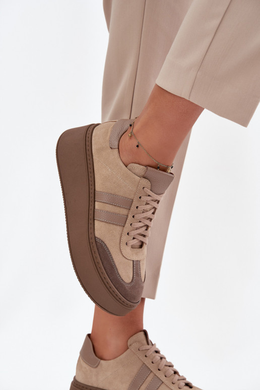   iš zomšos  modelio batai  su platforma Zazoo 3775 smėlio spalvos