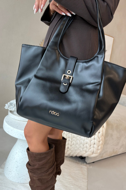 Rankinė Pirkėjaska su sagtimis NOBO BAG6010-020 juoda Rankinė Pirkėjaska su sagtimis NOBO BAG6010-020 juoda