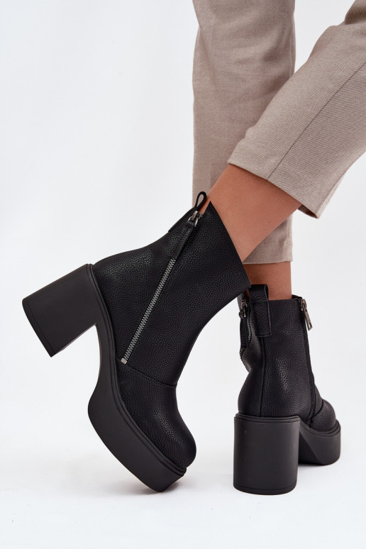   pašiltinti Moteriški aulinukai ir platforma Vinceza 66831 Juodos spalvos