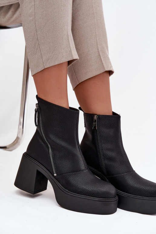   pašiltinti Moteriški aulinukai ir platforma Vinceza 66831 Juodos spalvos