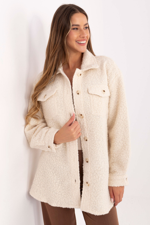 Striukė šviesiai smėlinė