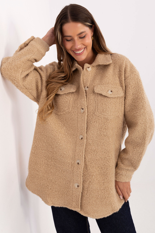 Smėlinės spalvos striukė