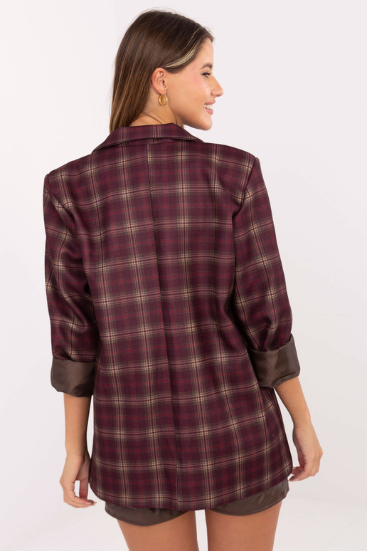 Vyšninės spalvos švarkas