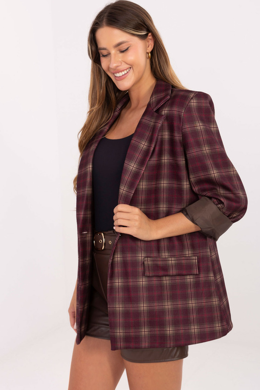 Vyšninės spalvos švarkas