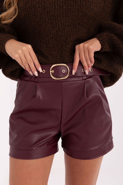 Bordo spalvos šortai