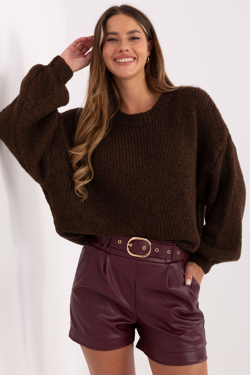 Bordo spalvos šortai