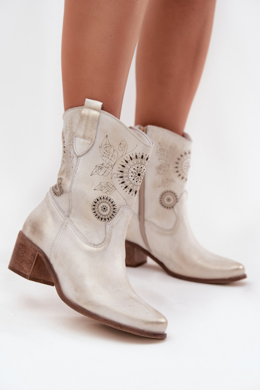 iš zomšos Aulinukai  su aužūro elementais su kulniukais Zazoo 3844 aukso spalvos Przecierany