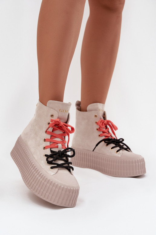 iš zomšos pašiltinti Laisvalaikio bateliai su platforma GOE SS2N4047 smėlio spalvos